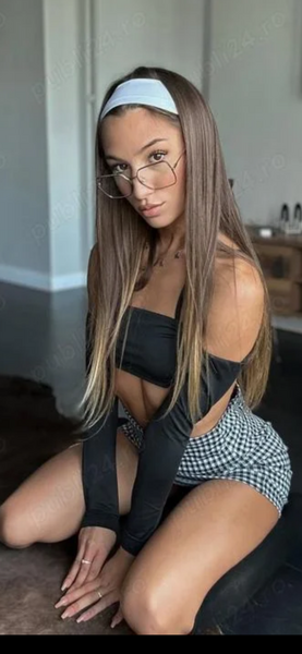 Blonda reala, zona Titan,